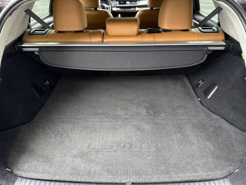 2013 Lexus CT 200h