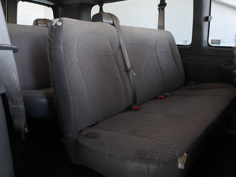 2017 Chevrolet Express LT 3500