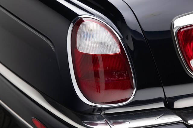 2001 Rolls-Royce Park Ward