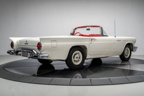 1957 Ford Thunderbird