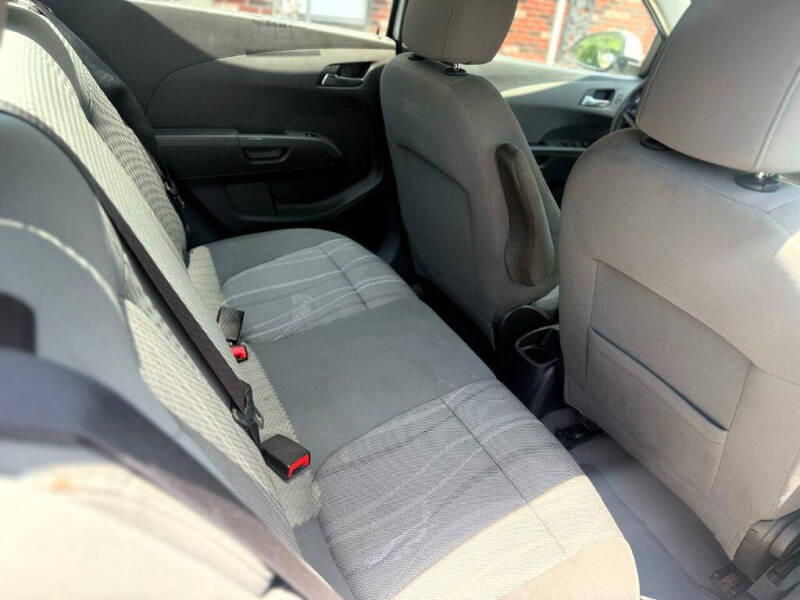 2014 Chevrolet Sonic LT Auto