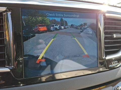 2017 Chrysler Pacifica Hybrid Touring Plus