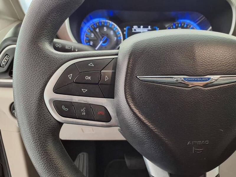 2017 Chrysler Pacifica Touring