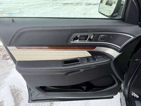 2016 Ford Explorer Platinum