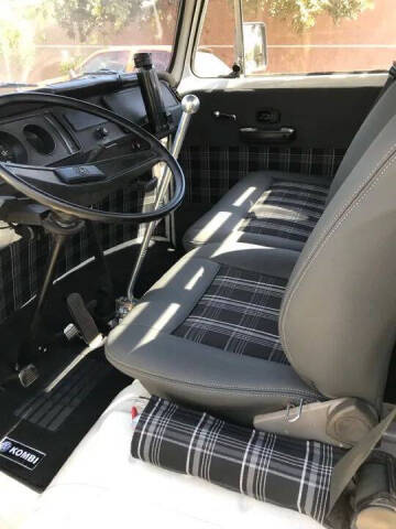 1996 Volkswagen Pickup