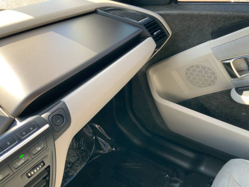 2016 BMW i3