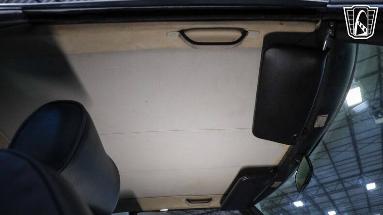 1984 Mercedes-Benz 500-Class