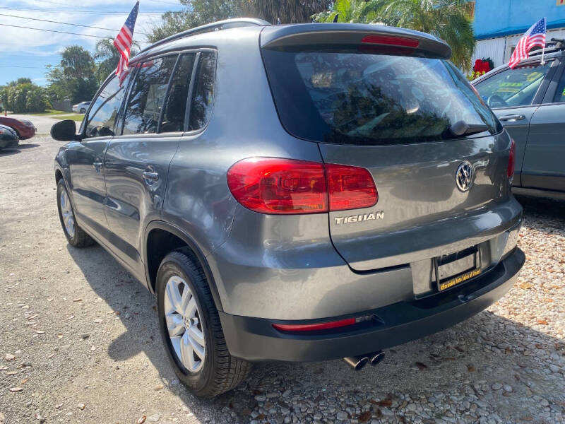 2016 Volkswagen Tiguan S photo 7