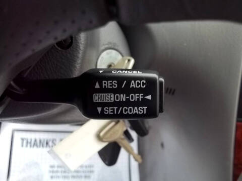 2004 Toyota Corolla LE