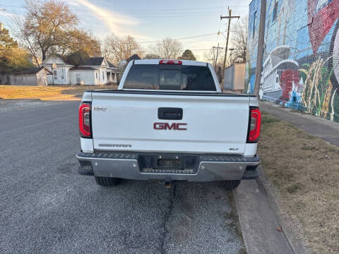 2018 GMC Sierra 1500