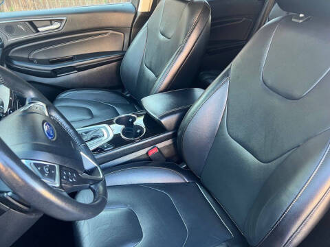 2016 Ford Edge Titanium