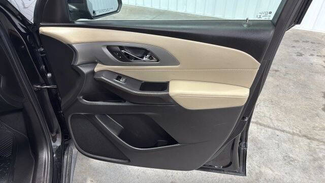 2022 Chevrolet Traverse LS