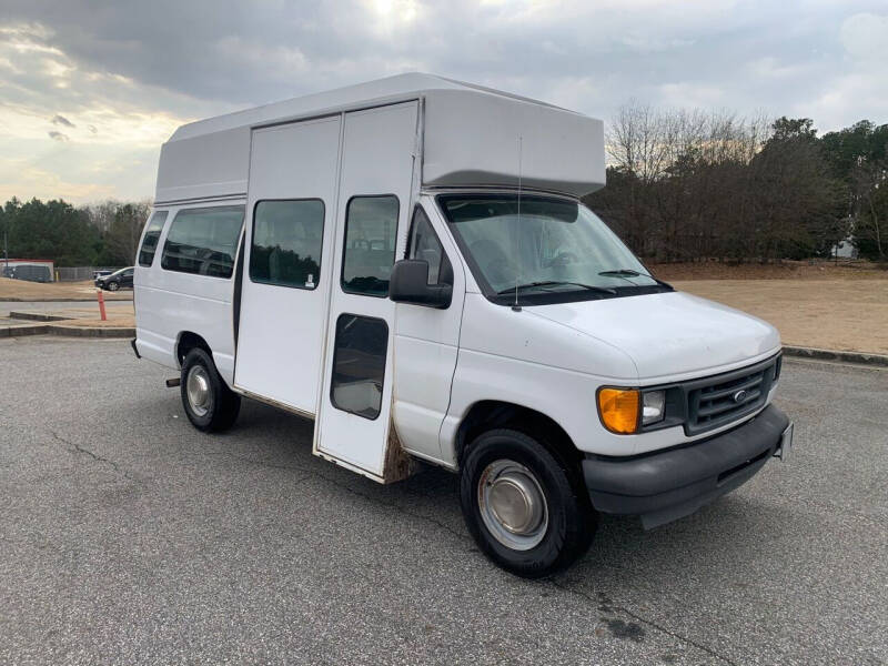 2003 Ford E-Series for sale at First Auto Sales in Winder GA