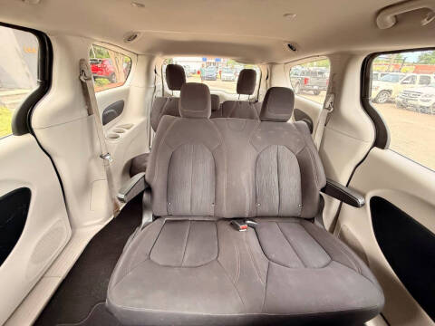 2019 Chrysler Pacifica L
