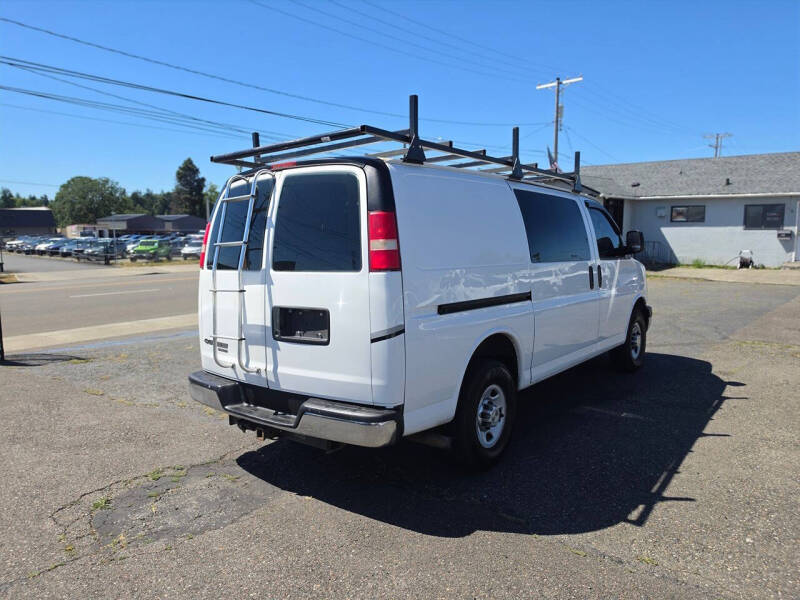 2013 Chevrolet Express 2500