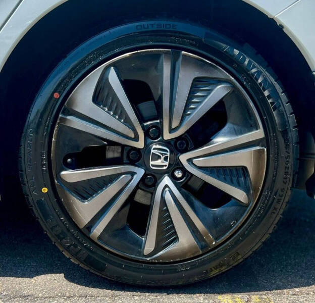 2017 Honda Civic EX-L w/Navi
