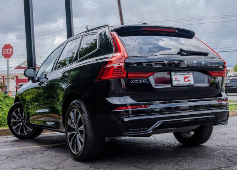 2025 Volvo XC60 B5 Plus Dark Theme