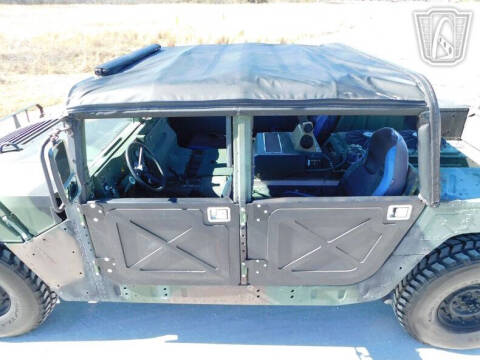 2002 AM General M1123