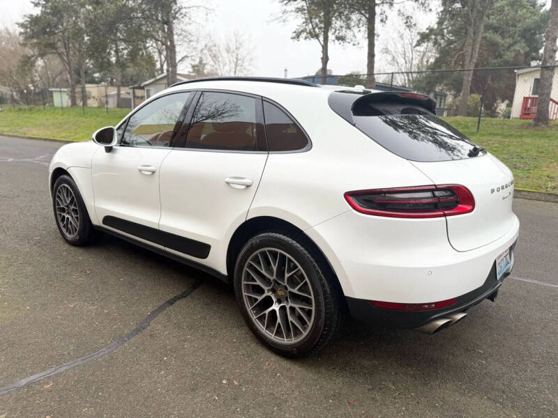 2017 Porsche Macan S