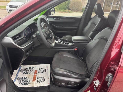 2024 Jeep Grand Cherokee L Altitude