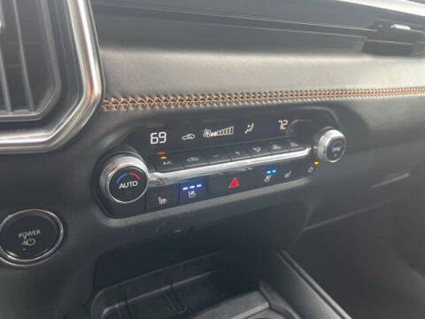 2025 Mazda CX-50 Hybrid Premium Plus