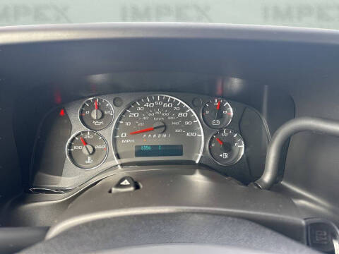 2023 GMC Savana 2500