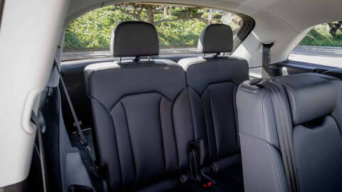 2022 Audi Q7 quattro Premium 55 TFSI