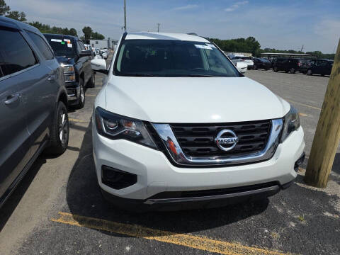 2017 Nissan Pathfinder S