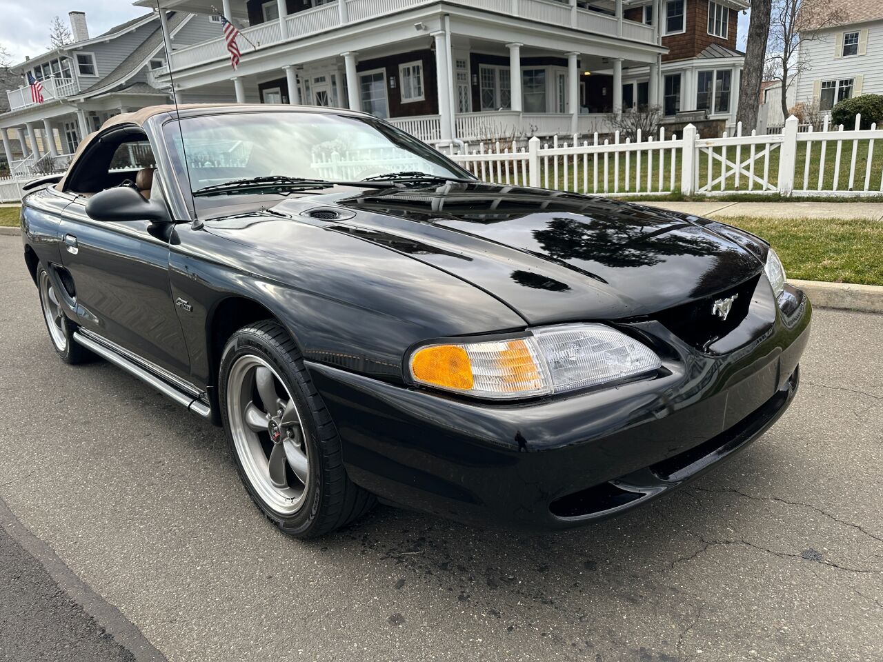 1998 Ford Mustang 12