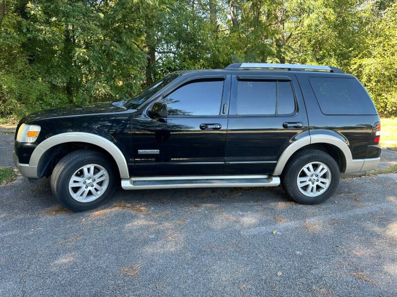 2006 Ford Explorer Eddie Bauer photo 11