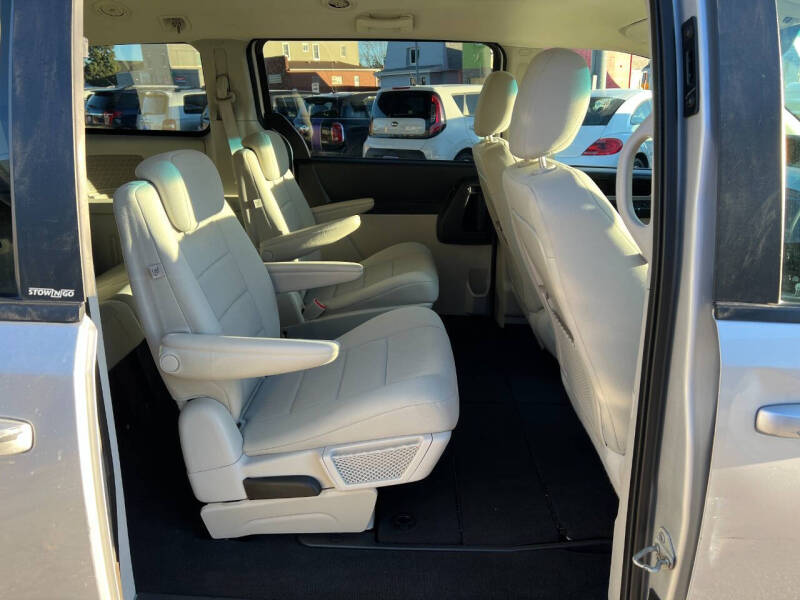 2009 Dodge Grand Caravan SXT