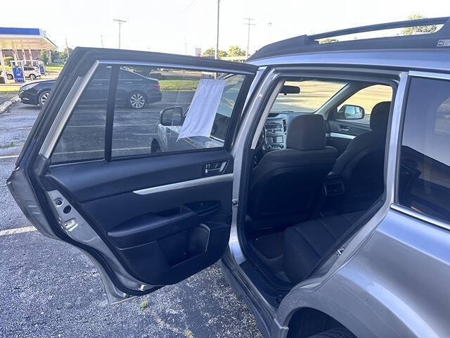 2010 Subaru Outback 2.5i Premium