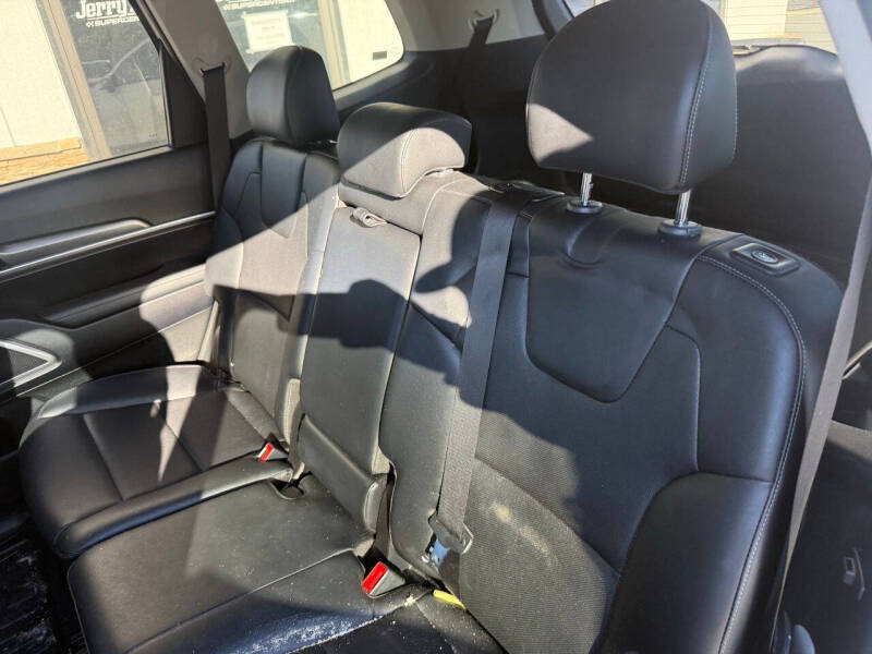 2022 Kia Telluride LX