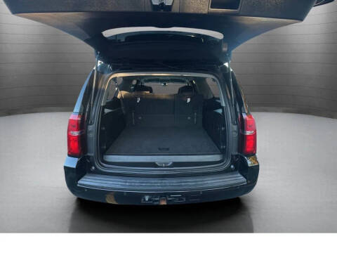 2016 Chevrolet Suburban LS