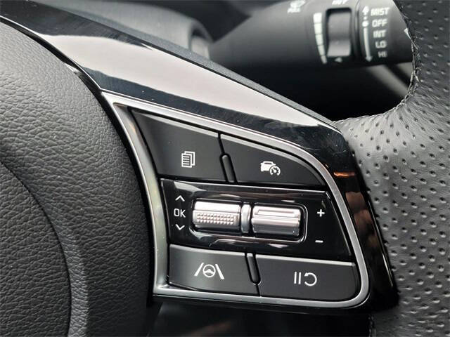 2022 Kia Forte GT Line