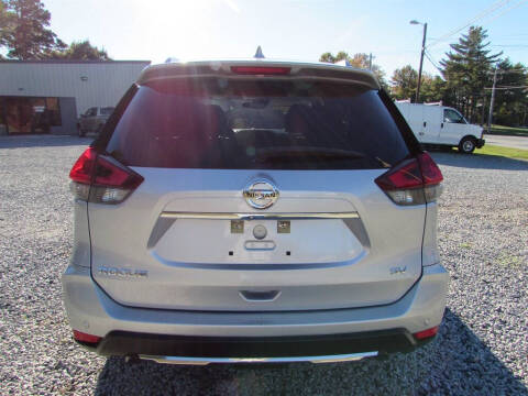 2020 Nissan Rogue SL