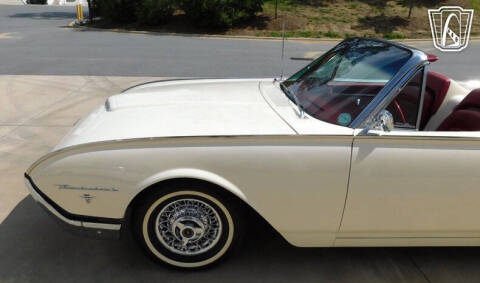 1962 Ford Thunderbird