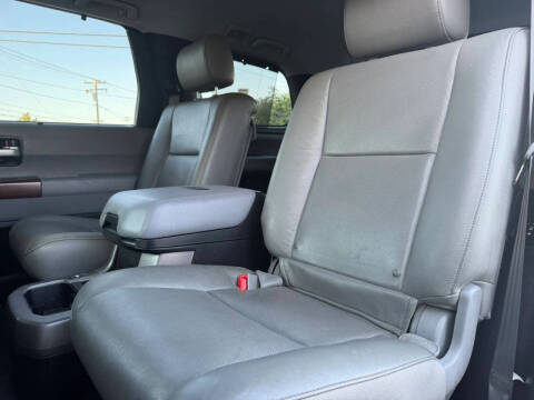 2016 Toyota Sequoia Platinum