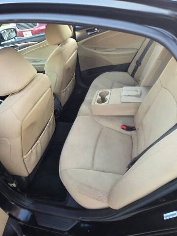 2011 Hyundai Sonata Hybrid