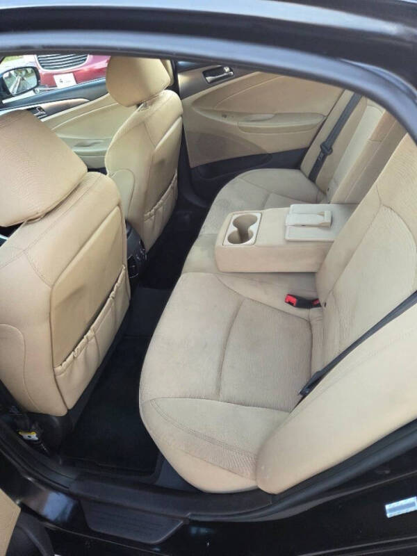 2011 Hyundai Sonata Hybrid