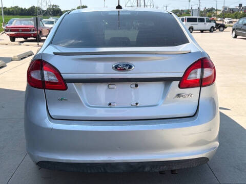 2013 Ford Fiesta SE