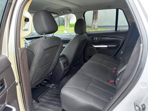 2013 Ford Edge SE