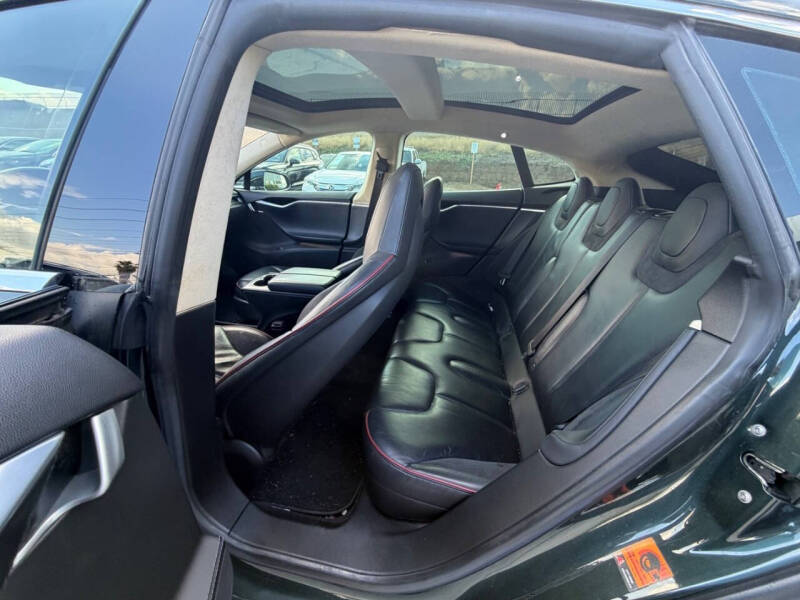 2014 Tesla Model S P85
