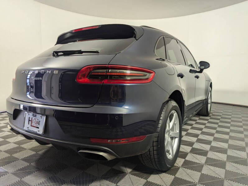 2017 Porsche Macan