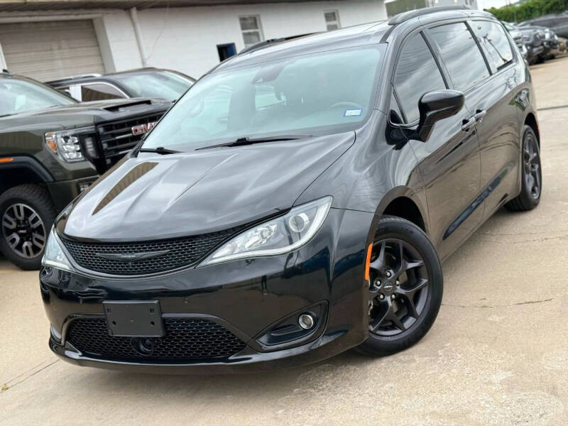 2019 Chrysler Pacifica Touring L Plus