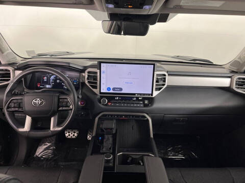 2023 Toyota Tundra Limited HV