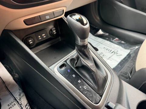 2018 Hyundai Accent SE