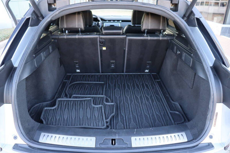 2018 Land Rover Range Rover Velar P380 R-Dynamic SE