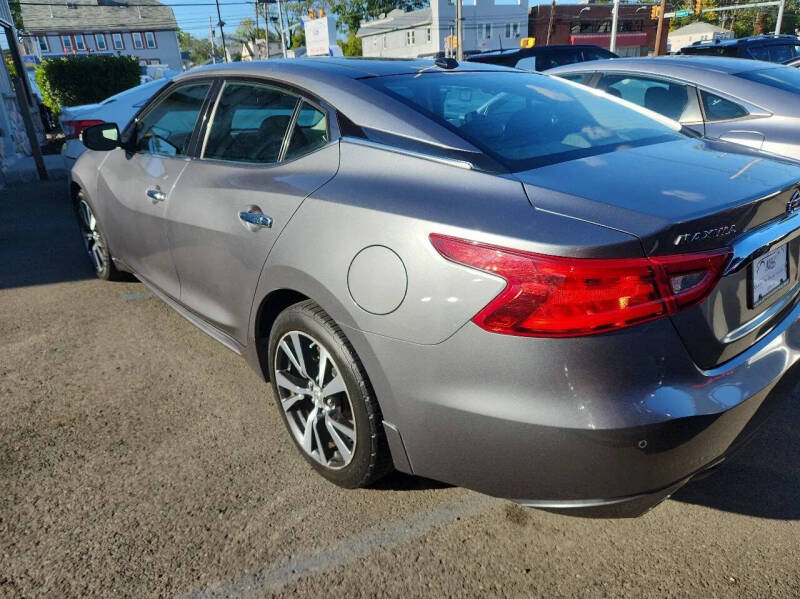 2016 Nissan Maxima