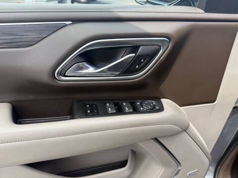 2021 GMC Yukon SLT